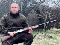 SLIKA POSTAJE JASNIJA: Ubica iz Novog Sada pozirao sa Šešeljem i zastavama Srpske radikalne stranke (FOTO)