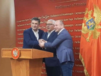 'NAŠA ISTORIJSKA MISIJA JE OSTVARENA': Mandić, Medojević, Knežević ozvaničili kraj Demokratskog fronta