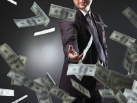 'KAO U FILMU': 80-godišnji Slovenac podijelio više od pola miliona eura na rođendanskoj zabavi