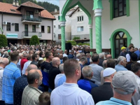 PRIJE DVA DANA NA SMRT PRETUČEN: U Priboju klanjana dženaza i obavljen ukop mladića Ervina Ćelahmetovića