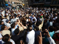 PROTESTI ŠIROM DRŽAVE: Osmodnevni policijski pritvor bivšem premijeru Kanu, broj mrtvih raste