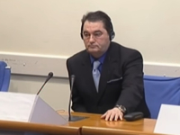 'FINA' EDUKACIJA: Ratni zločinac se videlinkom obratio učenicima na javnom času u Srbiji