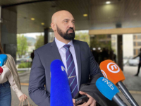 MINISTAR RAMO ISAK NAKON PREUZIMANJA DUŽNOSTI: 'Ja sam čovjek iz struke i mogu odgovoriti ovom zadatku!'