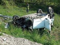 NOVA NESREĆA NA BH. CESTAMA: Auto smrskano, nije ništa ostalo od njega