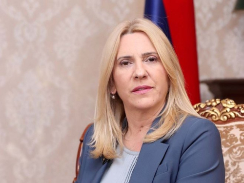 ŽELJKA CVIJANOVIĆ ZAKLJUČILA: 'Preleti američkih bombardera nepotrebni i provokativni - Predsjedništvo BiH nije dalo saglasnost'