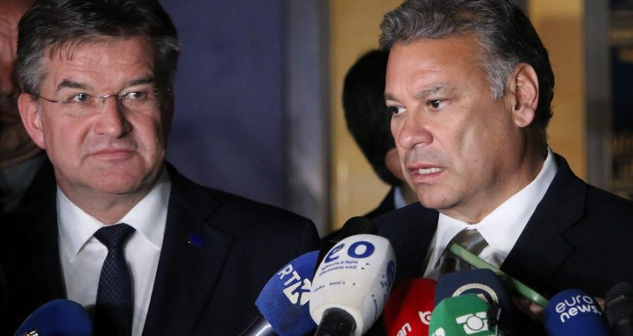 ALEXANDER RHOTERT ZA AUSTRIJSKI 'STANDARD': Američka politika u BiH ...