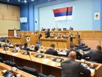 AKO SE SAD ALBIN KURTI NE NASEKIRA, NEĆE NIKAD: NSRS raspravlja o rezoluciji o Kosovu, opozicija u RS-u smatra...