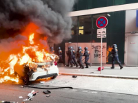 ERUPCIJA BIJESA U FRANCUSKOJ: Država na rubu kolapsa, a Macron pleše i zabavlja se (FOTO, VIDEO)