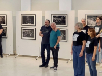 NAKON TUŽBE PROTIV NELETA i RTS-a: Sejo Sexon u Podgorici otvorio izložbu fotografija (FOTO)