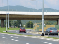 STANJE NA CESTAMA U BiH: Upozorenje na smanjenu vidljivost u jutarnjim satima, posebno na putevima na širem području...