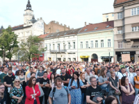 PONOVLJENI ZAHTJEVI GRAĐANA: Završena blokada saobraćaja u Novom Sadu, novi protest sljedeće subote (VIDEO, FOTO)