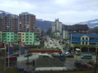 ISPRED PORODIČNE KUĆE, OKO DVA SATA IZA PONOĆI: Policajcu u Crnoj Gori postavljen eksploziv ispod automobila