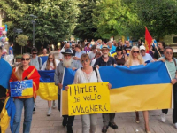 SA PROTESTA NA CETINJU PORUČENO: 'I Hitler je volio Wagnera'