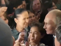 HISTERIJA U RUSIJI: Čovjek koji izgleda kao Putin se pojavio u centru grada, pogledajte reakciju građana…