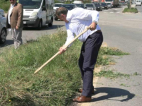 BORENOVIĆ POKOSIO DODIKA: 'Ne može obezbijediti košenje trave, a ko fol mijenja Ustavni sud' (VIDEO)