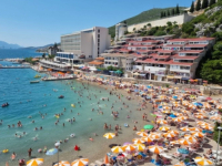 SVAKE GODINE SVE ATRAKTIVNIJI: U Neumu hoteli dobro popunjeni, cijene puno niže nego u Hrvatskoj