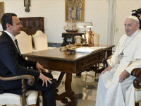 SVEČANO U VATIKANU: Albin Kurti se sastao s papom Franjom