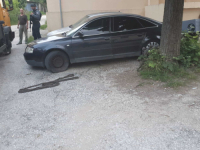 ŠOKANTNE VIJESTI SA SJEVERA KOSOVA: Kosovska policija spriječila teroristički napad, presrela automobil beogradskih tablica pun naoružanja i eksploziva (FOTO)