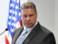 GABRIEL ESCOBAR DIREKTNO OPTUŽIO PREMIJERA KOSOVA: 'Situacija na sjeveru zemlje je posljedica nedostatka spremnosti premijera Albina Kurtija da sasluša međunarodnu zajednicu!'