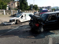 SAOBRAĆAJNA NESREĆA NA SJEVERNOM IZLAZU IZ MOSTARA: Poginula djevojka, jedna osoba teže povrijeđena