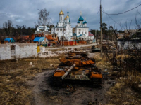 'MEKI OKLOP': Niko ne zna koliko je ruskih tenkova uništeno u Ukrajini i zašto ih gube kao na traci (FOTO/VIDEO)