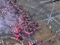 UOČI VEČERAŠNJEG SPEKTAKLA: Navijači Hrvatske okupirali Rotterdam, pogledajte korteo iz zraka (VIDEO)
