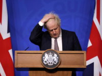 'ISTJERALA ME ŠAČICA LJUDI...': Bivši britanski premijer podnio ostavku na mjesto zastupnika u parlamentu