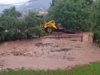 KLIZIŠTA 'NOSILA' I PUTEVE: U Višegradu proglašeno stanje elementarne nepogode (VIDEO)