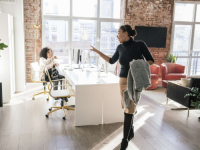 A JOŠ JE I PETAK: Znate li da se danas obilježava Dan ranijeg odlaska s posla?