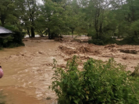 INFO IZ CIVILNE ZAŠTITE SAPNA: Zatrpan most, put ka Kalesiji blokiran