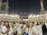 MUSLIMANI IZ CIJELOG SVIJETA U MEKKI: Uoči hadža vjernici vrijeme koriste za obilazak i molitve kraj Kabe