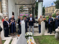 ODATA POČAST HEROJU SAFETU ZAJKI: 'Ljudi kakvi su bili Safet Zajko, Safet Isović i Salko Muraspahić da su živi danas bi bili bolji i pravedniji lideri ove države'