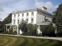 SVE JOŠ PODSJEĆA NA NJU - I SITUACIJE IZ NJENIH ROMANA: Više od 100 ljudi ostalo satima zarobljeno u kući Agathe Christie