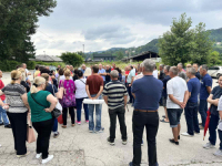 NEMA VREMENA ZA ČEKANJE: Radnici ''Krivaje'' najavili protest pred Federalnom vladom ako ih premijer Nermin Nikšić ne primi