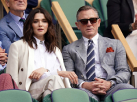 PRATILI FINALE WIMBLEDONA: Rachel Weisz i Daniel Craig još jednom potvrdili status najtajanstvenijeg para (FOTO)