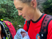 NEOBIČNA SITUACIJA U SUSJEDSTVU: Turistkinja rodila djevojčicu u Nacionalnom parku Paklenica, pri porođaju joj pomogli... (FOTO)