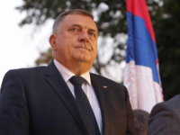 DODIK (PRIVREMENO) MIJENJA PLOČU: 'U RS nema secesionističkih aktivnosti'