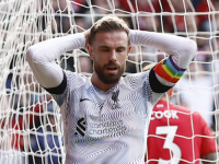 NE MOGU I JARE I PARE: Saudijci Hendersonu pocrnili traku u duginim bojama