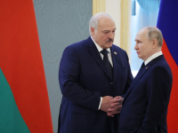 RUSVAJ U SANKT PETERBURGU: Lukašenko kazao da ukrajinske kontraofanziva nema, a Putin ga demantirao...