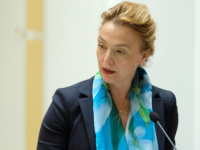 PORUKA MARIJE PEJČINOVIĆ BURIĆ IZ VIJEĆA EVROPE: 'Danas se sjećamo hiljada muškaraca i dječaka koji su ubijeni u genocidu u Srebrenici isključivo...'