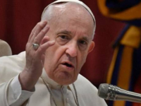 'OSJEĆAM SE LJUTITO I ZGROŽENO...': Papa Franjo ogorčen zbog spaljivanja Kur'ana...
