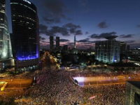 BENJAMIN NETANYAHU 'PREŠAO RUBIKON': Više od 160 hiljada ljudi na protestu u Tel Avivu