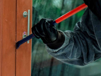 LJETO JE VRIJEME KAD PROVALNICI VREBAJU: Korisni savjeti kako da zaštitite imovinu kad idete na putovanje