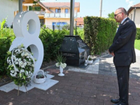 SCHMIDT ODAO POČAST UBIJENOJ DJECI U VITEZU: 'Dužnost nam je da gradimo budućnost u kojoj će se djeca svih nacionalnosti...'