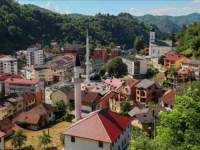 SKANDAL U SREBRENICI: Direktor RTV Srebrenica Bojan Josipović sugerirao novinarki da ne koristi pojam genocid u izvještavanju