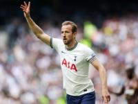 BORBA ZA SJAJNOG NAPADAČA: Tottenham povećava platu Kaneu i nudi mu funkciju u klubu