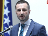 SEMIR EFENDIĆ OTPUSTIO KOČNICE: 'Na silu sklepana parlamentarna većina ne smije kazniti Karamatića zbog...'