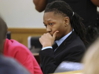 RANIO TRI OSOBE U ŠKOLSKOJ PUCNJAVI: Tinejdžer iz Teksasa osuđen na 12 godina zatvora