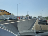 NA BRZOJ CESTI BANJALUKA - LAKTAŠI: U teškoj nesreći poginula jedna osoba, prevrnulo se vozilo Hitne pomoći
