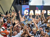 SADA IMAJU TRI PEHARA ŠAMPIONA: Brazilskom klubu priznata titula nakon 86 godina čekanja